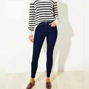 NWT LOFT Slim pockets dark indigo denim leggings Size 6P/28